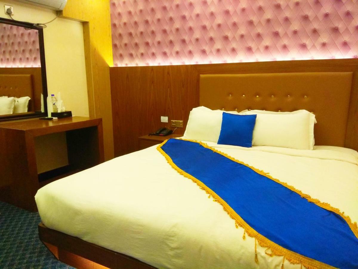 Hotel Grand View 1 & 2 Силхет Экстерьер фото